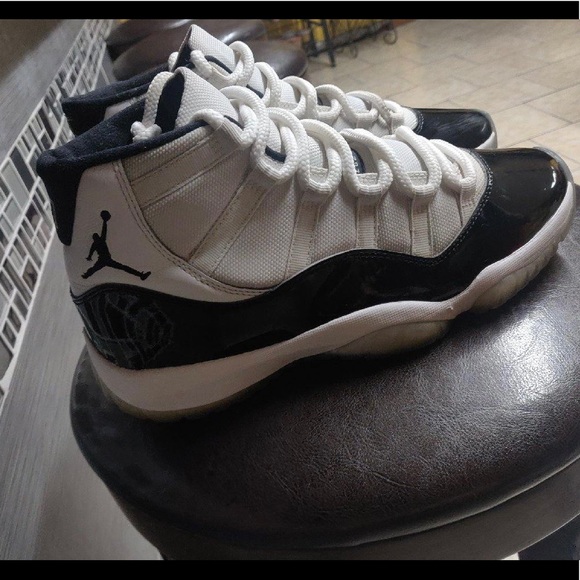 Jordan 11 Concord Size 9.5 HMU - Picture 5 of 5